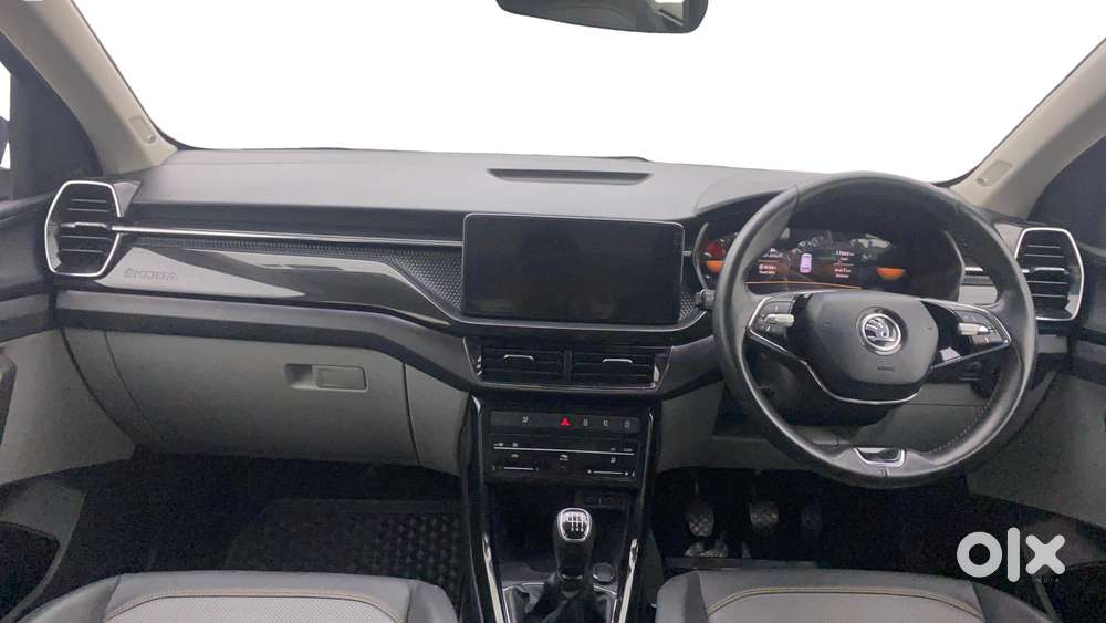 Skoda Kushaq Style 1.0l Tsi Mt, 2024, Petrol