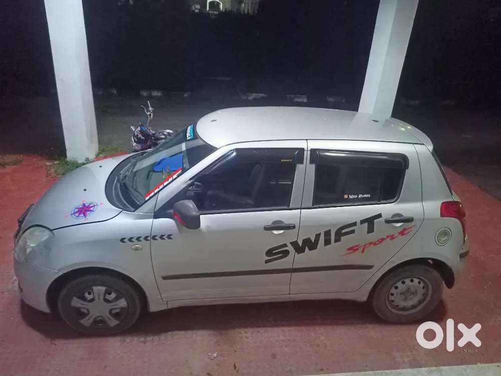Maruti Suzuki Swift 2011