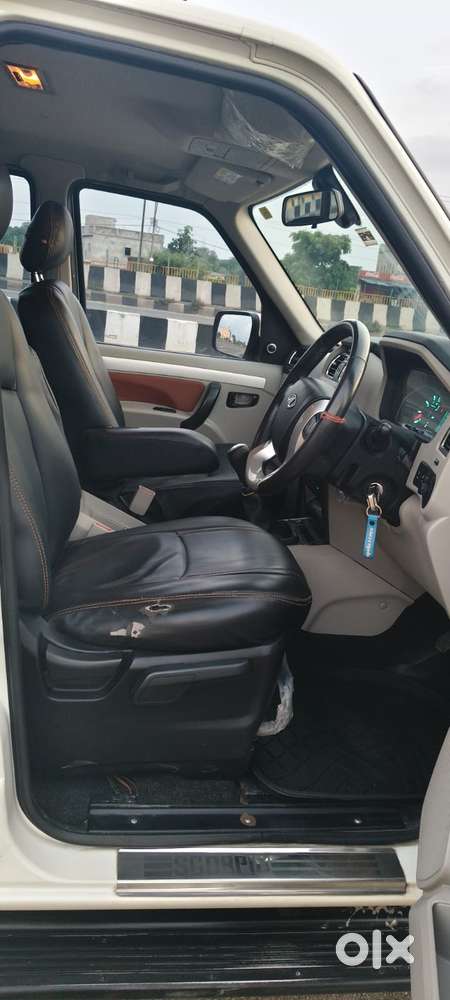 Mahindra Scorpio S11 Mt 7s, 2022, Diesel