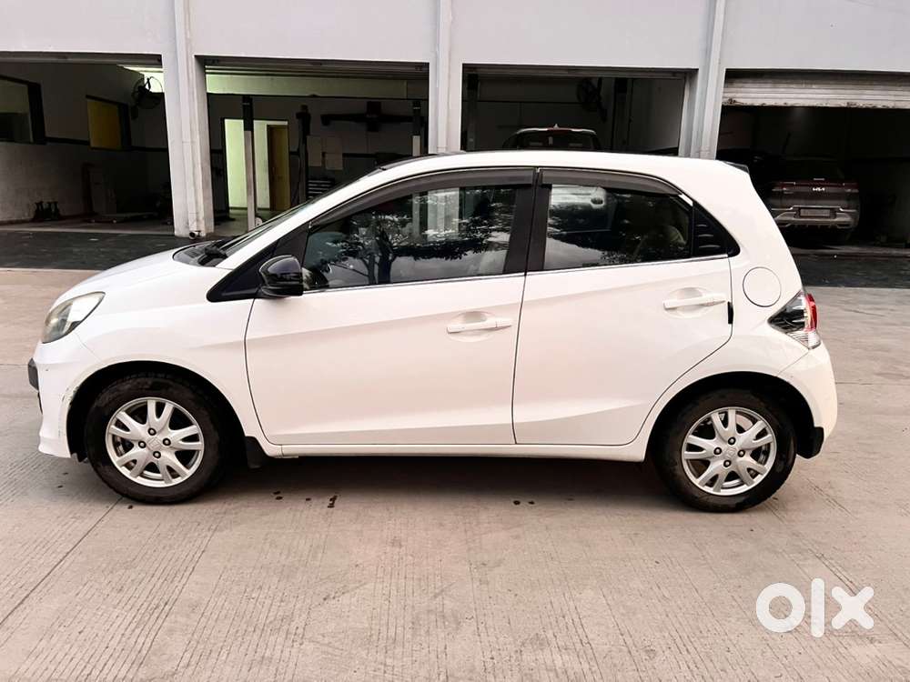 Honda Brio I V Tec