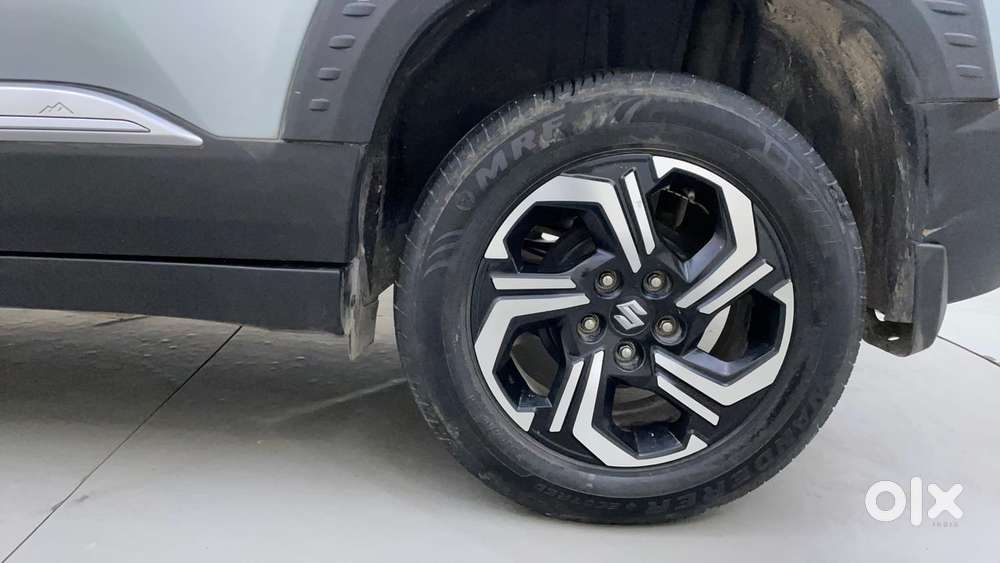 Maruti Suzuki Vitara Brezza 1.5 Zxi, 2023, Petrol