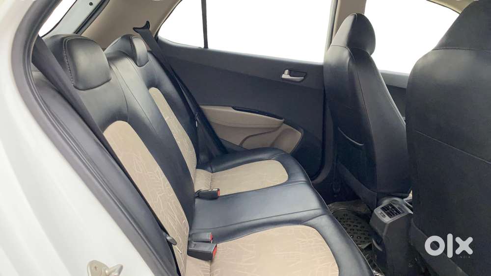 Hyundai Grand I10 [2017-2020] 1.2 Kappa Vtvt Sportz At, 2019, Petrol