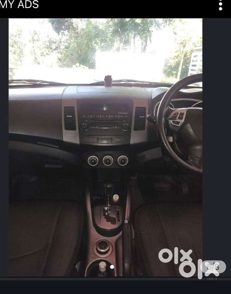 Mitsubishi Outlander 2009 Petrol Well Maintained