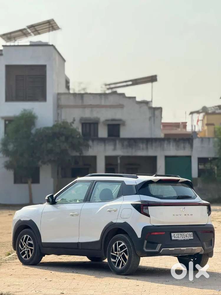 Mahindra Xuv 3xo 2024