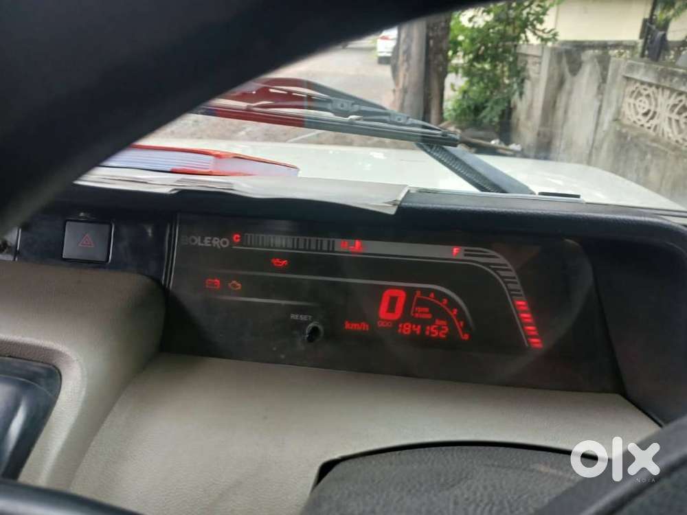Mahindra Bolero B4 2021