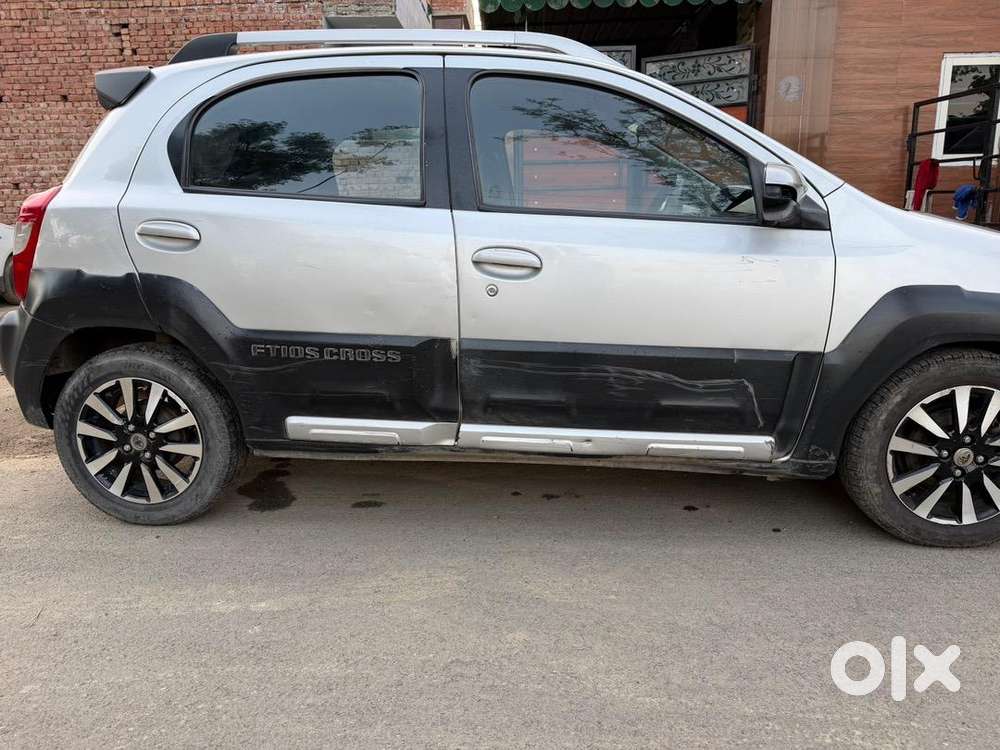 Toyota Etios Cross 2015 Diesel Good Condition