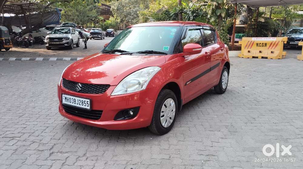 Maruti Suzuki Swift Vxi Abs Bsiv, 2013, Petrol