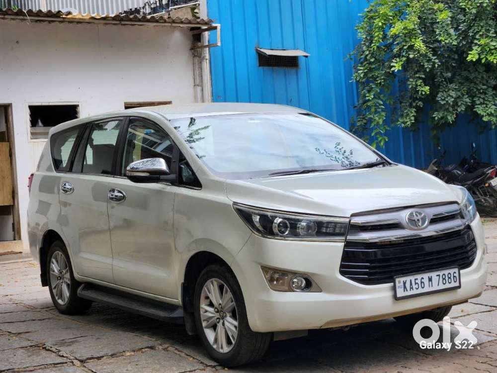 Toyota Innova Crysta 2.8 Gx At, 2016, Diesel