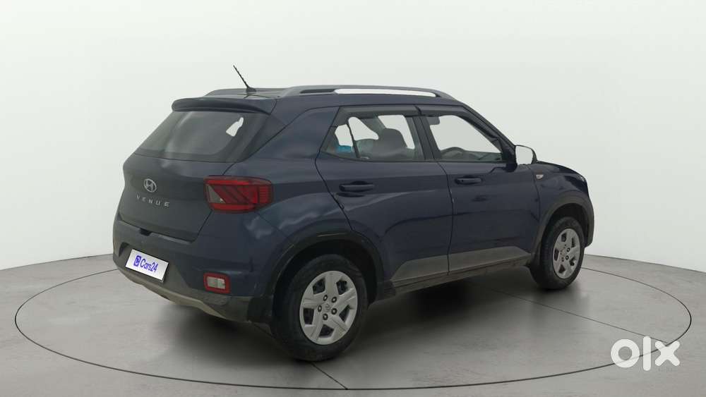 Hyundai Venue S, 2021, Petrol