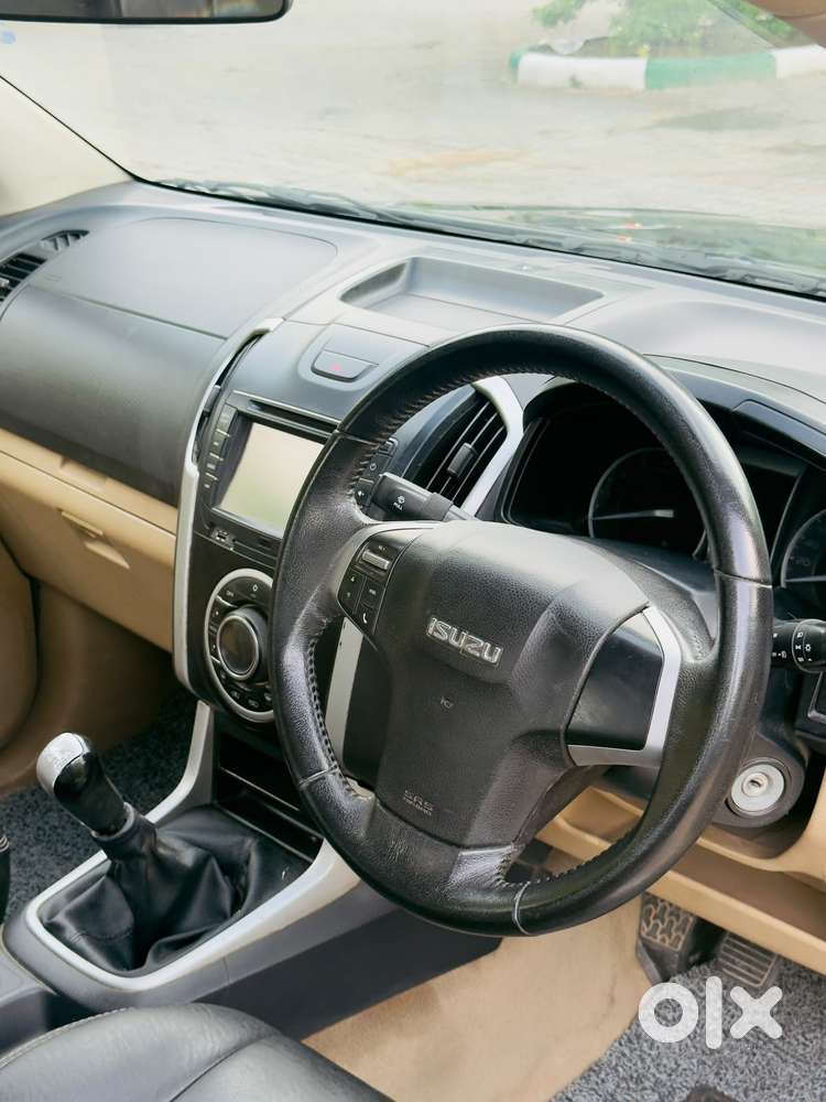 Isuzu D-max V-cross 4x4, 2017, Diesel