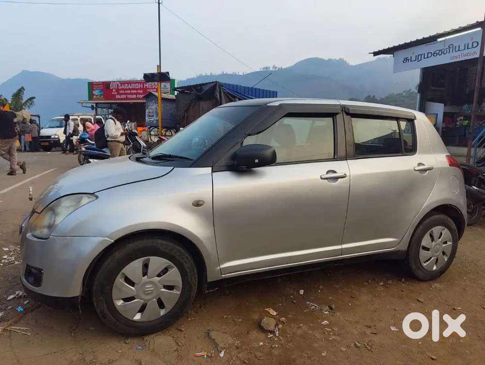 Maruti Swift 2010 Lxi