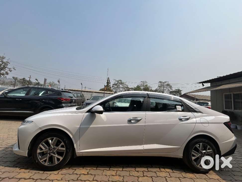 Hyundai Verna 1.5 Sx Petrol Mt, 2023, Petrol