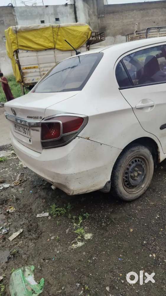 Honda Amaze 1.5 E 2016