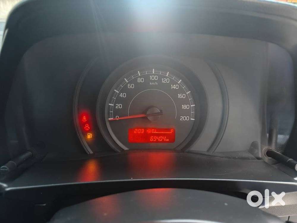 Maruti Suzuki Swift Lxi Optional-o, 2020, Petrol
