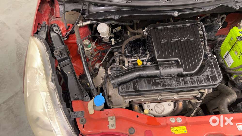 Maruti Suzuki Swift Vvt Vxi, 2012, Petrol