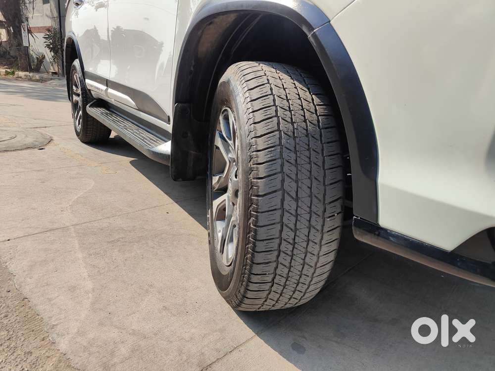 Toyota Fortuner Legender 4x2 At 2.8, 2022, Diesel