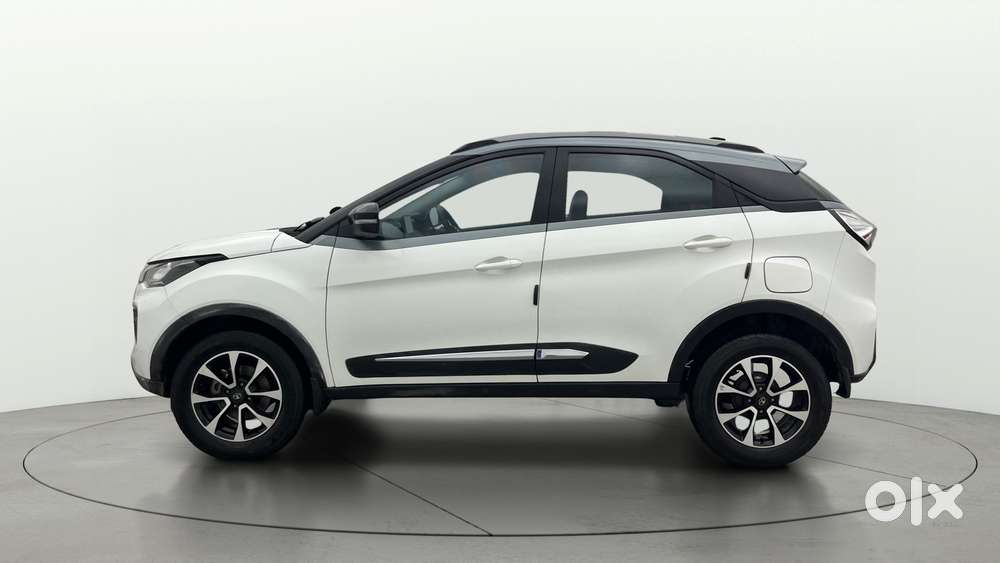Tata Nexon 1.2 Revotron Xz Plus Dual Tone, 2021, Petrol