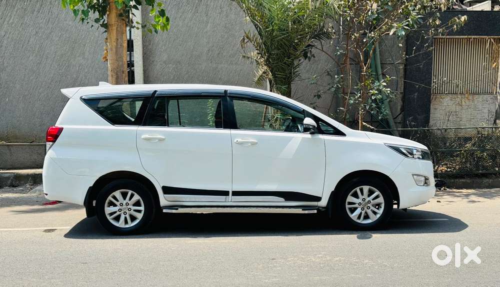 Toyota Innova Crysta [2020-ongoing] 2.4 Gx 8 Str, 2020, Diesel