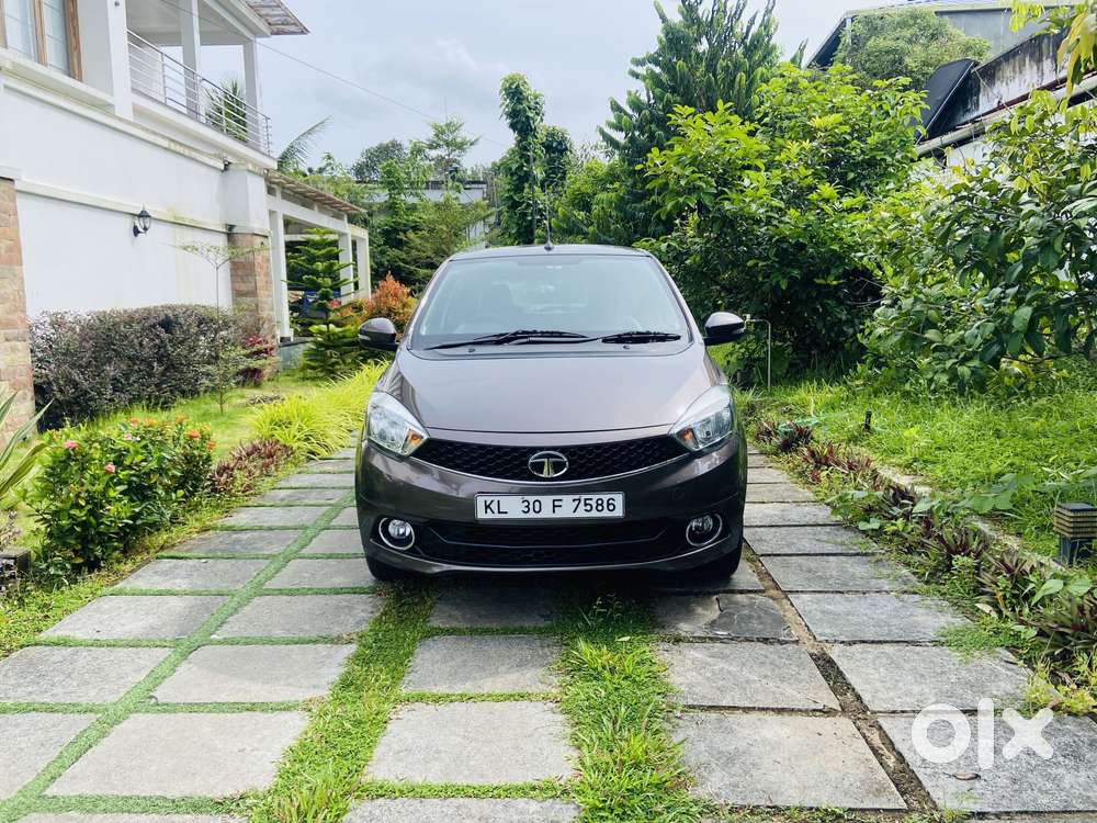 Tata Tiago 1.2 Revotron Xza, 2018, Petrol
