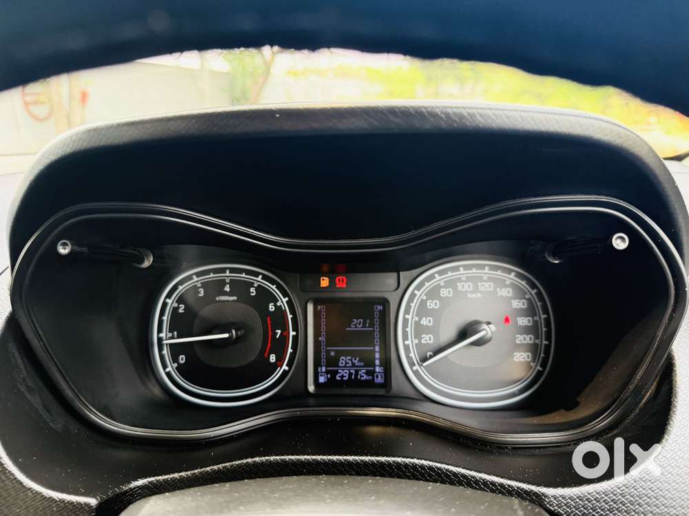 Maruti Suzuki Vitara Brezza 1.5 Lxi, 2021, Petrol