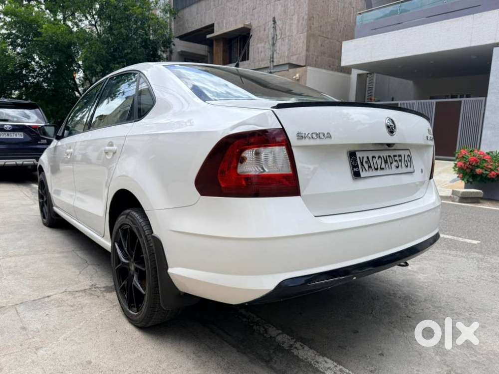 Skoda Rapid 1.6 Tdi Ambition Plus Alloy, 2019, Diesel
