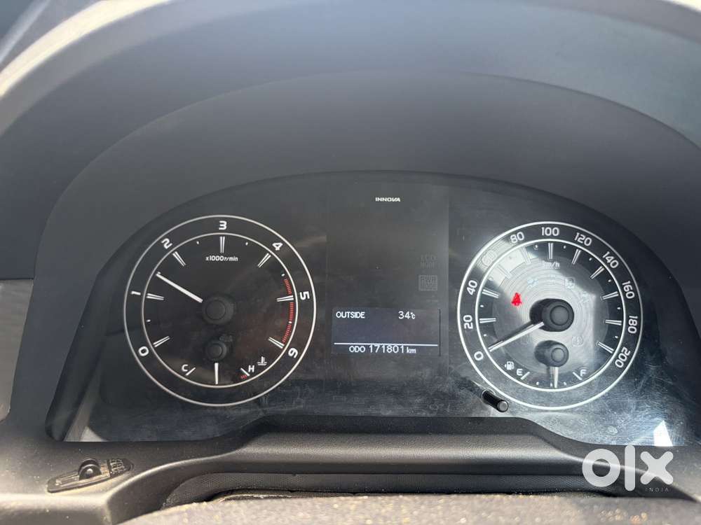 Toyota Innova Crysta 2.4 G Mt 7 Str, 2018, Diesel