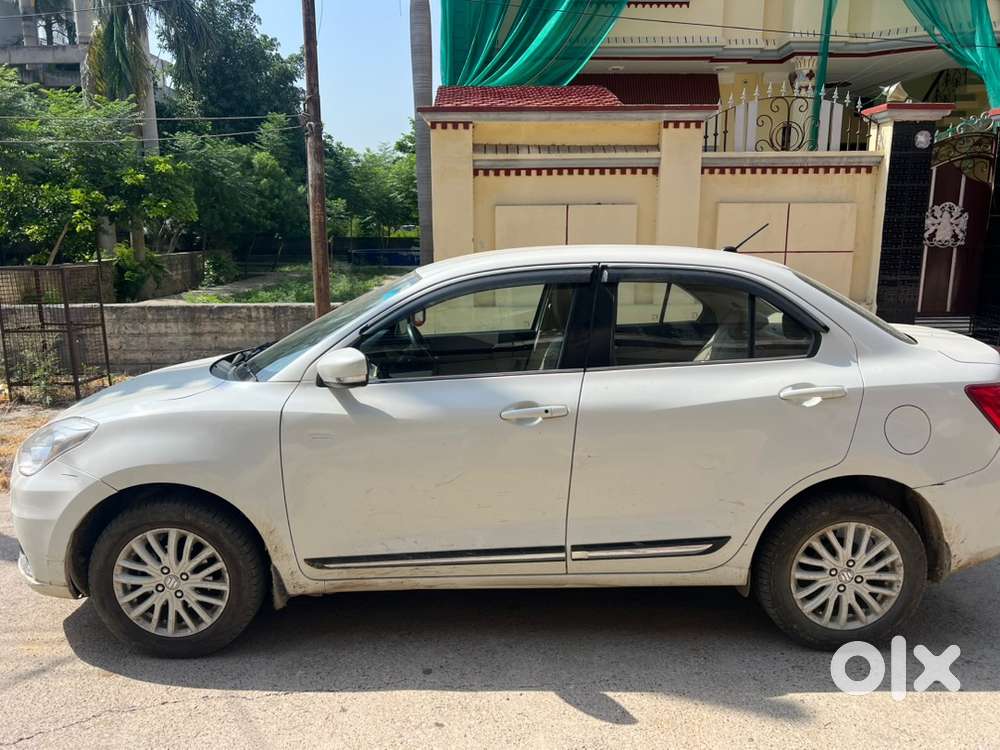Maruti Suzuki Dzire Petrol 2022