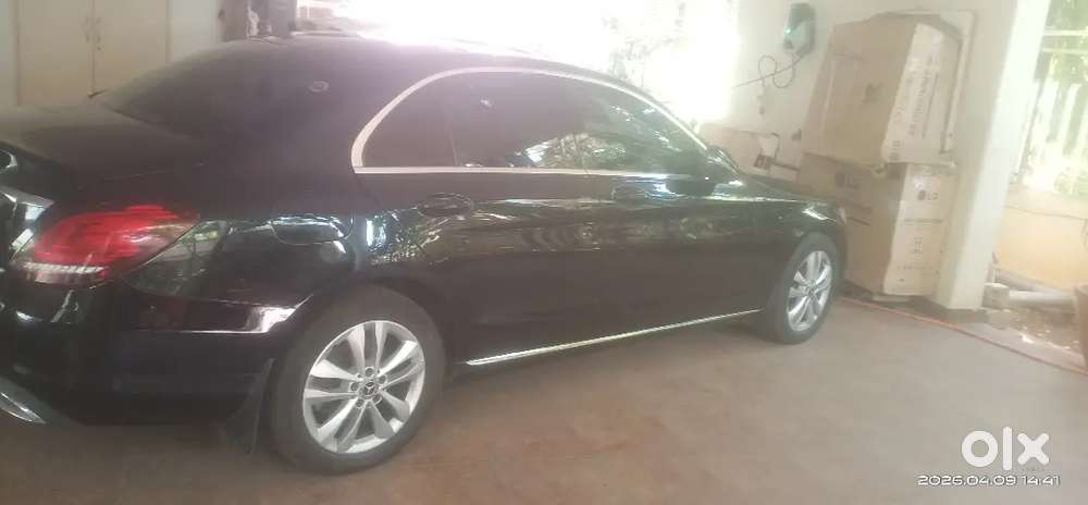 Mercedes-benz C-class 2019 Diesel 35000 Km Driven