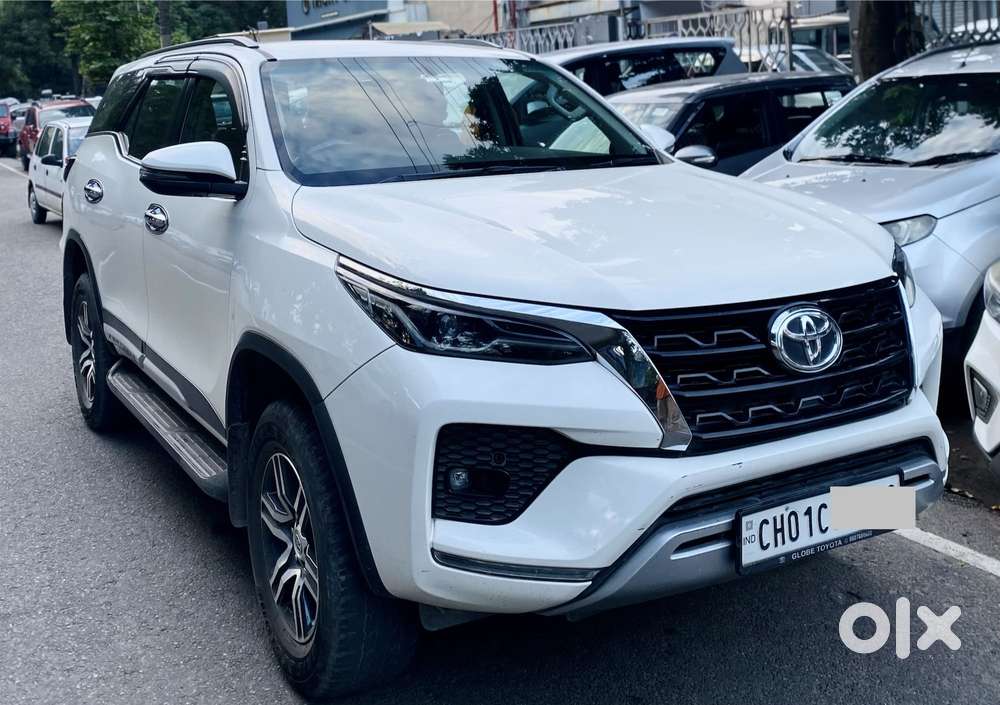 Toyota Fortuner [2021-ongoing] 2.8 2wd Diesel At, 2022, Diesel