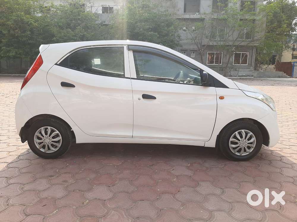 Hyundai Eon Era +, 2016, Petrol