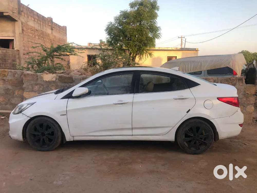 Hyundai Verna 1.6 Crdi 2012