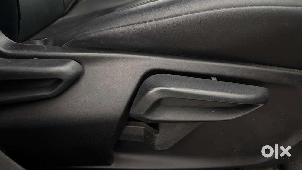 Tata Nexon 1.2 Revotron Xza Plus (o) Amt, 2022, Petrol