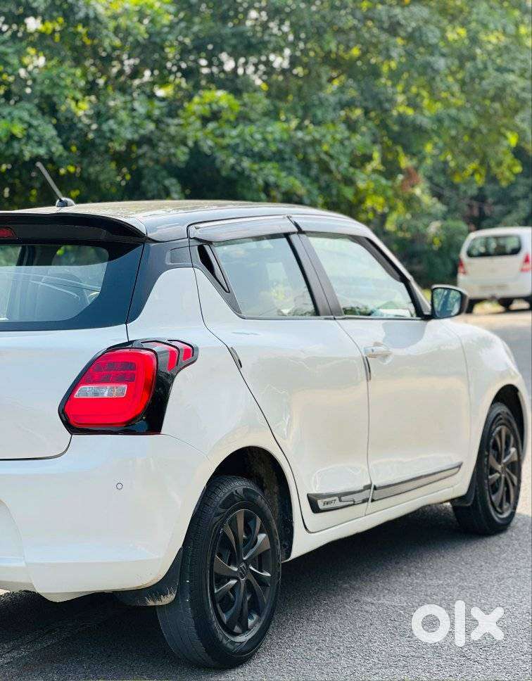 Maruti Suzuki Swift 1.2 Lxi (o), 2021, Petrol