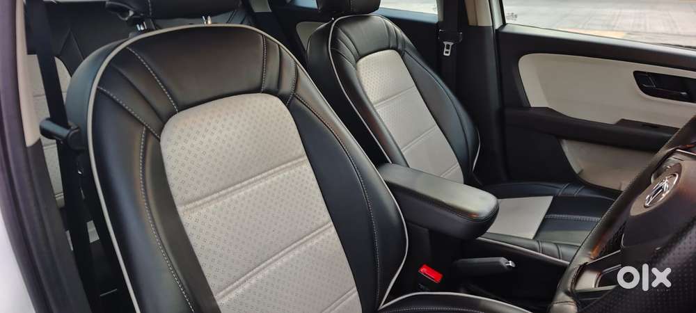 Tata Altroz 1.2 Xt, 2022, Petrol