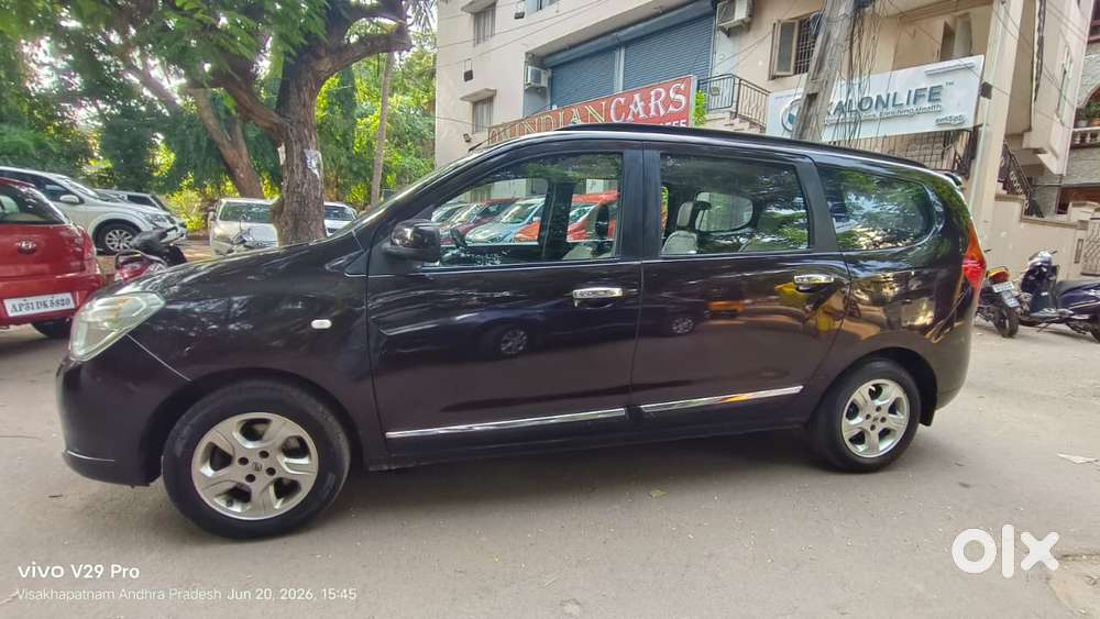 Renault Lodgy 110ps Rxz 7 Seater, 2015