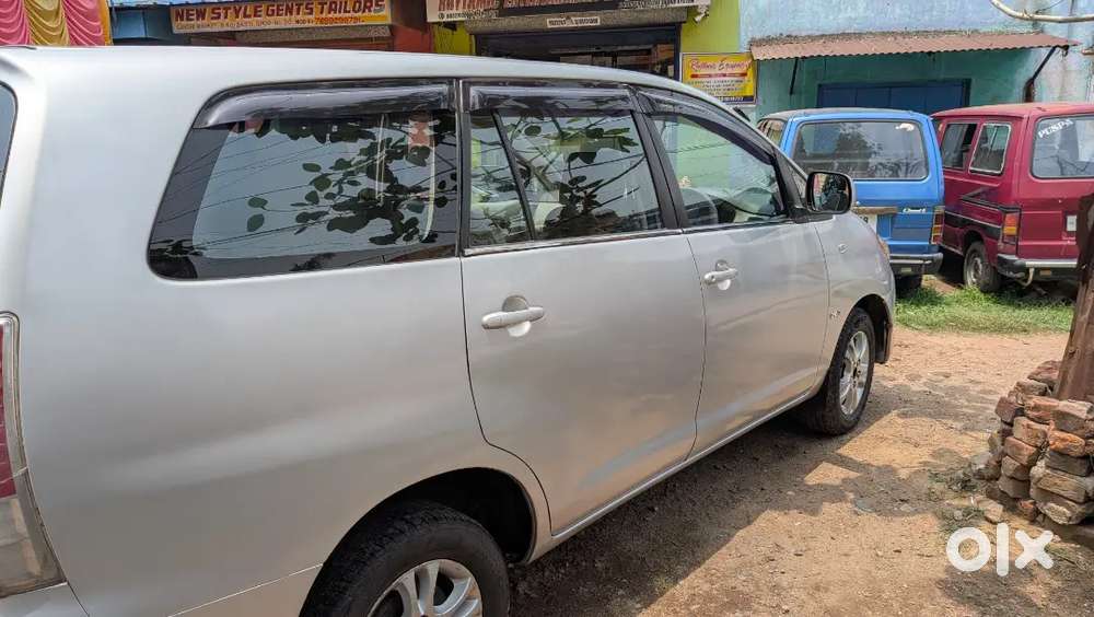 Toyota Innova 2.5 Gx 2010