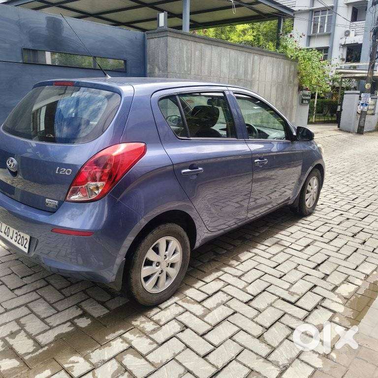 Hyundai I20 Sportz At 1.4, 2013, Petrol