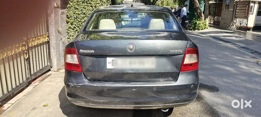 Skoda Rapid 2016 Diesel Good Condition Allow Wheel