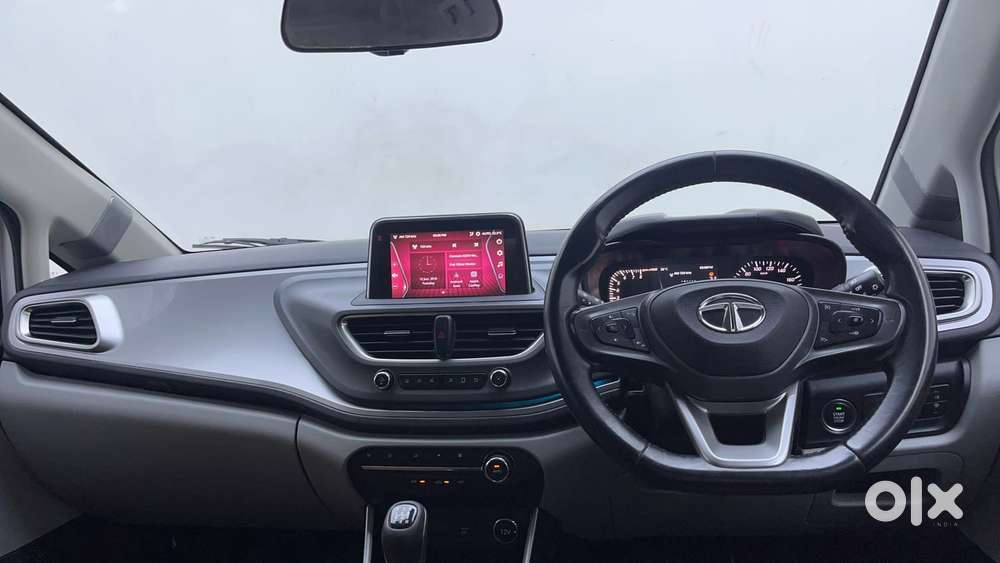 Tata Altroz Xz, 2020, Petrol