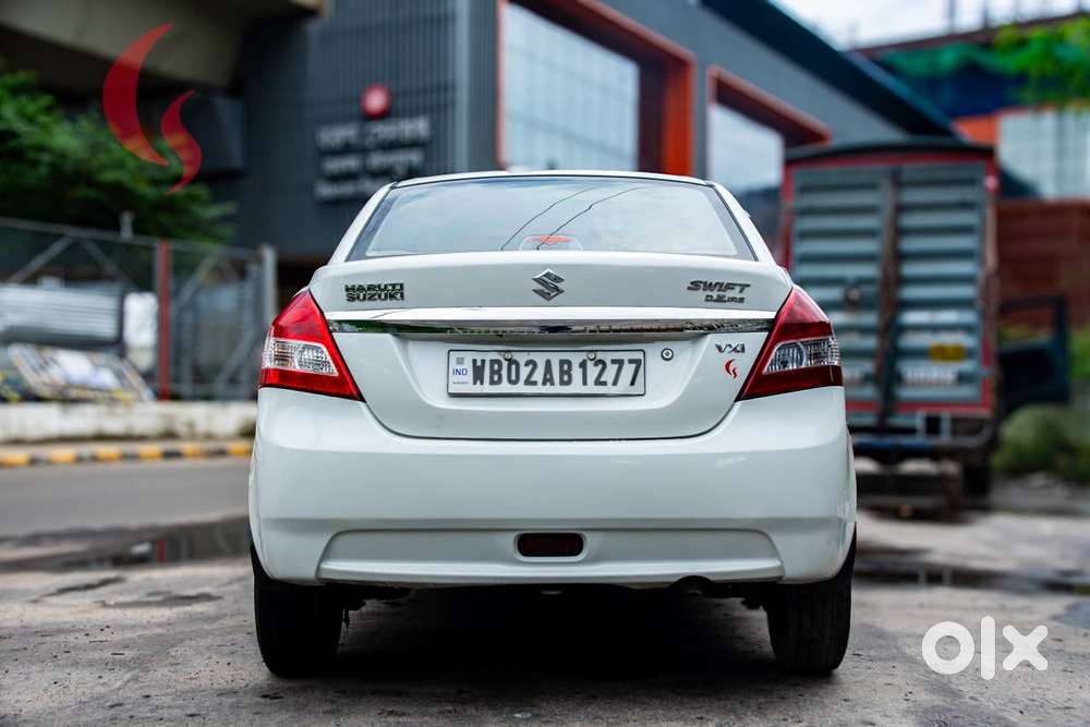 Maruti Suzuki Dzire 1.2 Vxi, 2012, Petrol