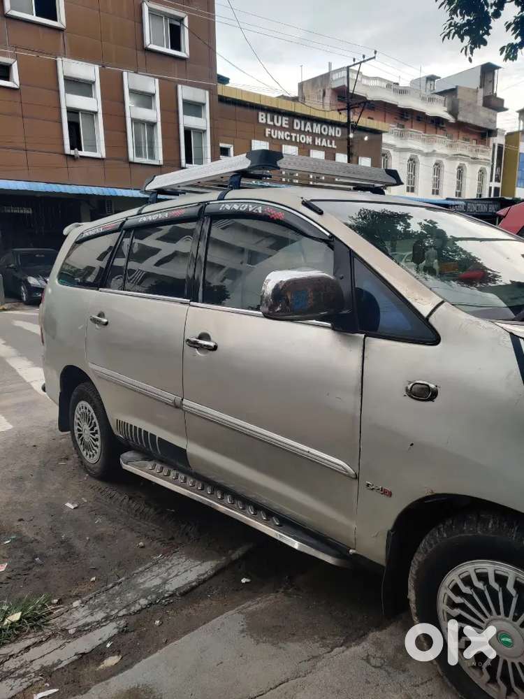 Toyota Innova Hycross 2.0 2008