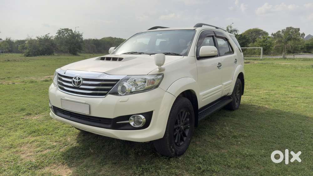 Toyota Fortuner 3.0 4x2 Mt, 2015, Diesel