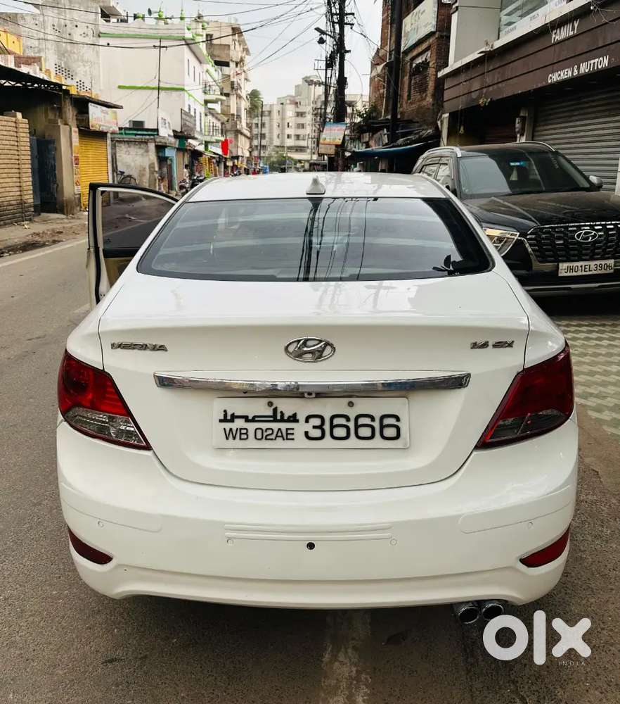 Hyundai Verna 2014 Diesel 80000 Km Driven