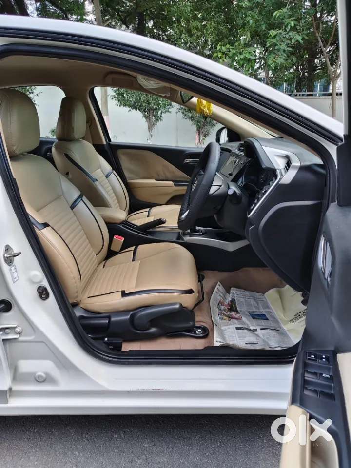 Honda City 1.5 V 4th Gen I-vtec Mt, 2017, Petrol
