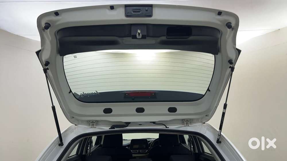 Toyota Glanza G Manual, 2024, Petrol
