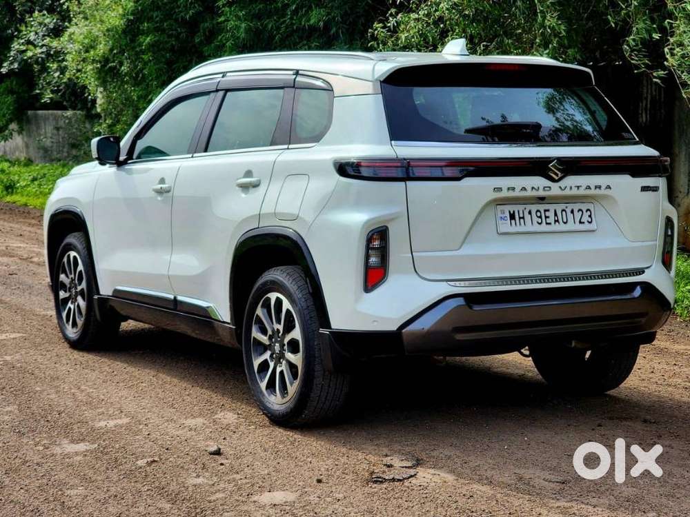 Maruti Suzuki Grand Vitara Alpha Smart Hybrid, 2023, Petrol