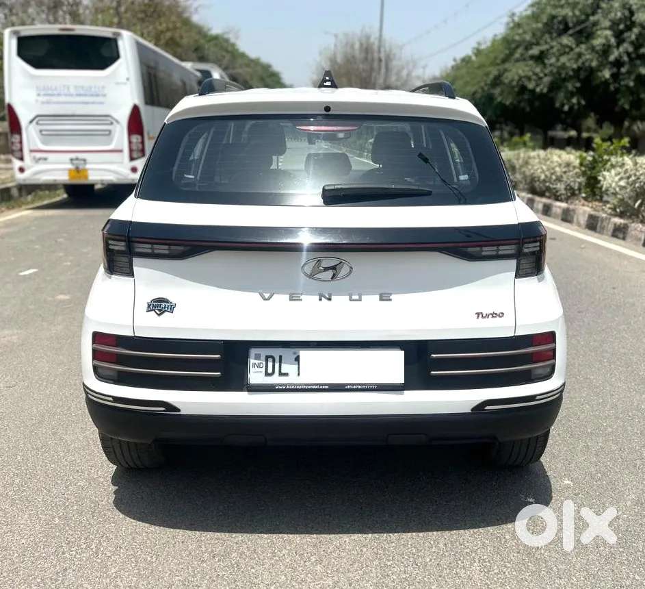 Hyundai Venue 1.0 Sx (o) Turbo Dct, 2024, Petrol