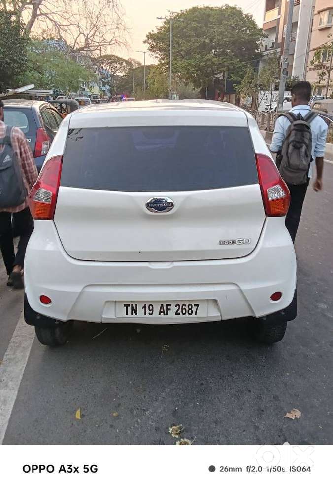 Datsun Redigo Sv 1.0, 2017, Petrol