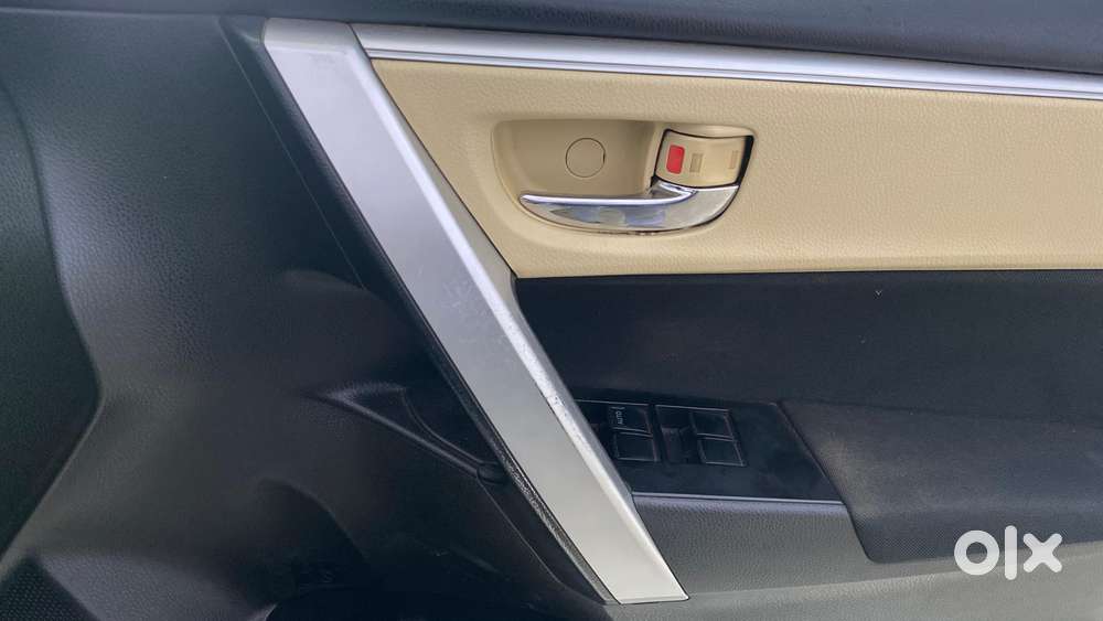 Toyota Corolla Altis 1.8 Gl, 2018, Petrol