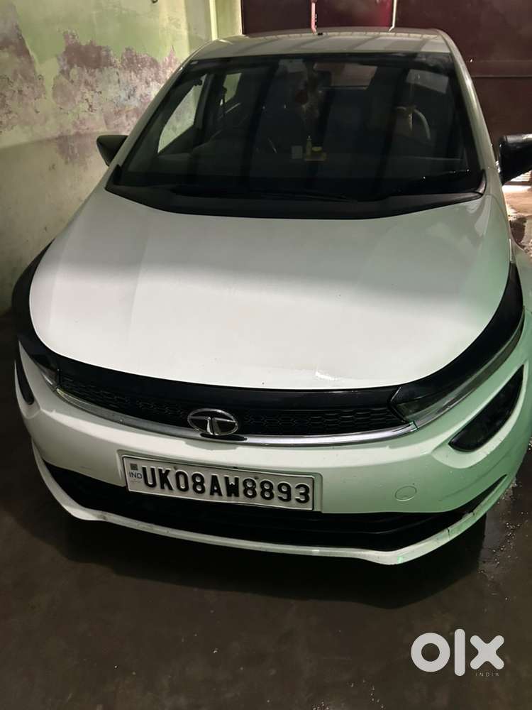 Tata Altroz 1.2 Petrol 2020